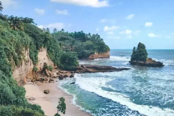 Beach Tours in West Java